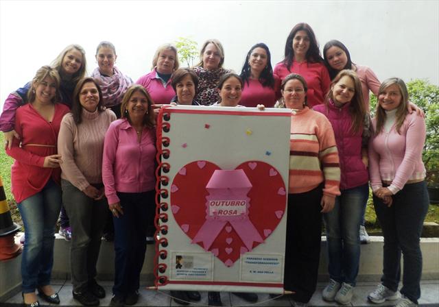 Professores participam da Campanha de Mama - Outub