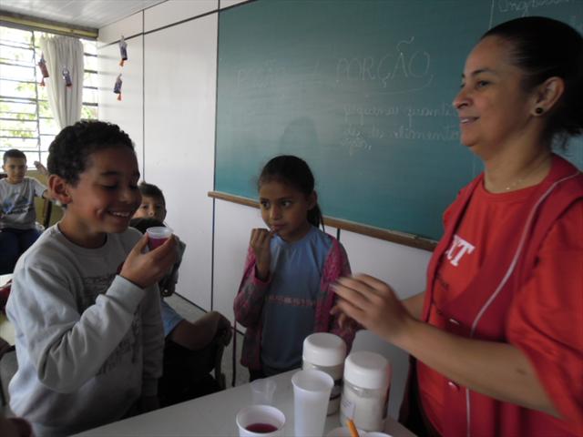 Na aula de Acompanhamento Pedagógico de Língua Por