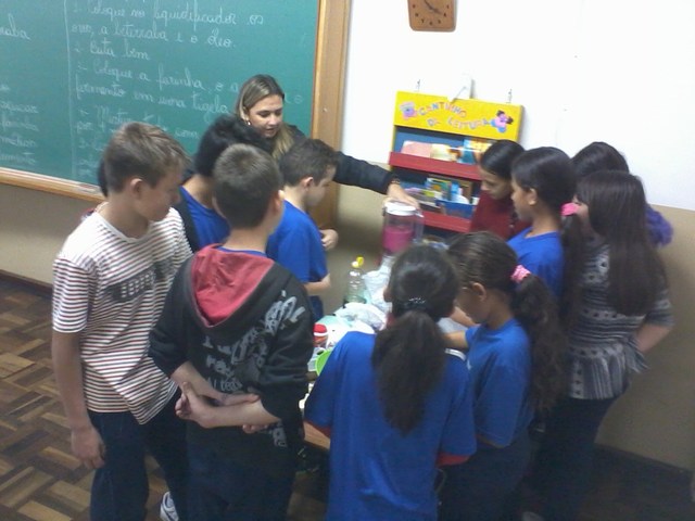 Horta1/Preparando o bolo - 5º Ano (11)