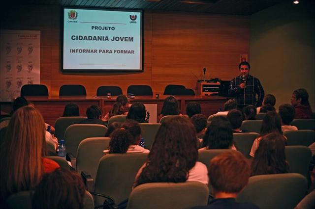 Estudantes da EM Cerro Azul participaram do projet