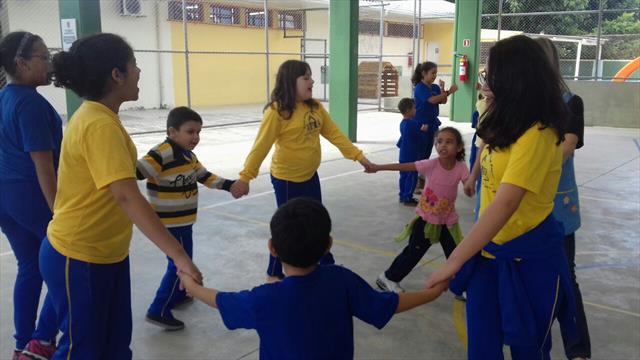 Integração entre as turmas da Educação Infantil e 5ºA