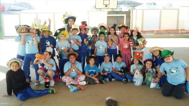 Literatura infantil é trabalhada de forma divertida na EM Foz do Iguaçu