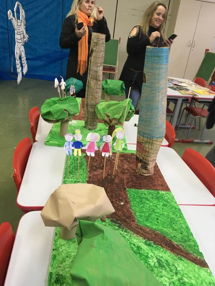 Escola Vila Torres Realiza a Feira Literária