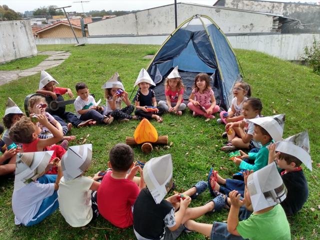 A turma do maternal 2B, brincou e se divertiu faze