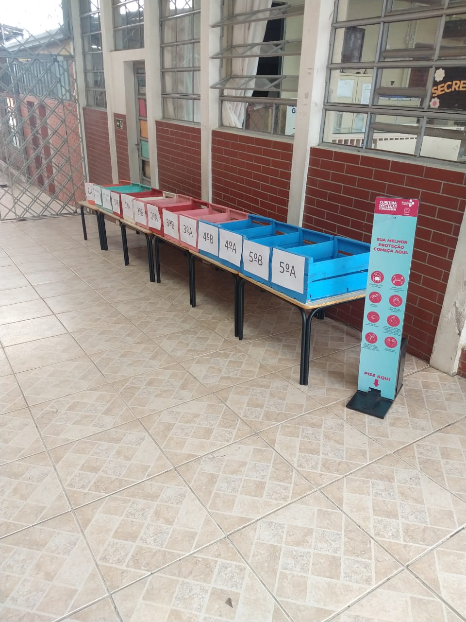 Entrega de Kits pedagógicos na Matriz 