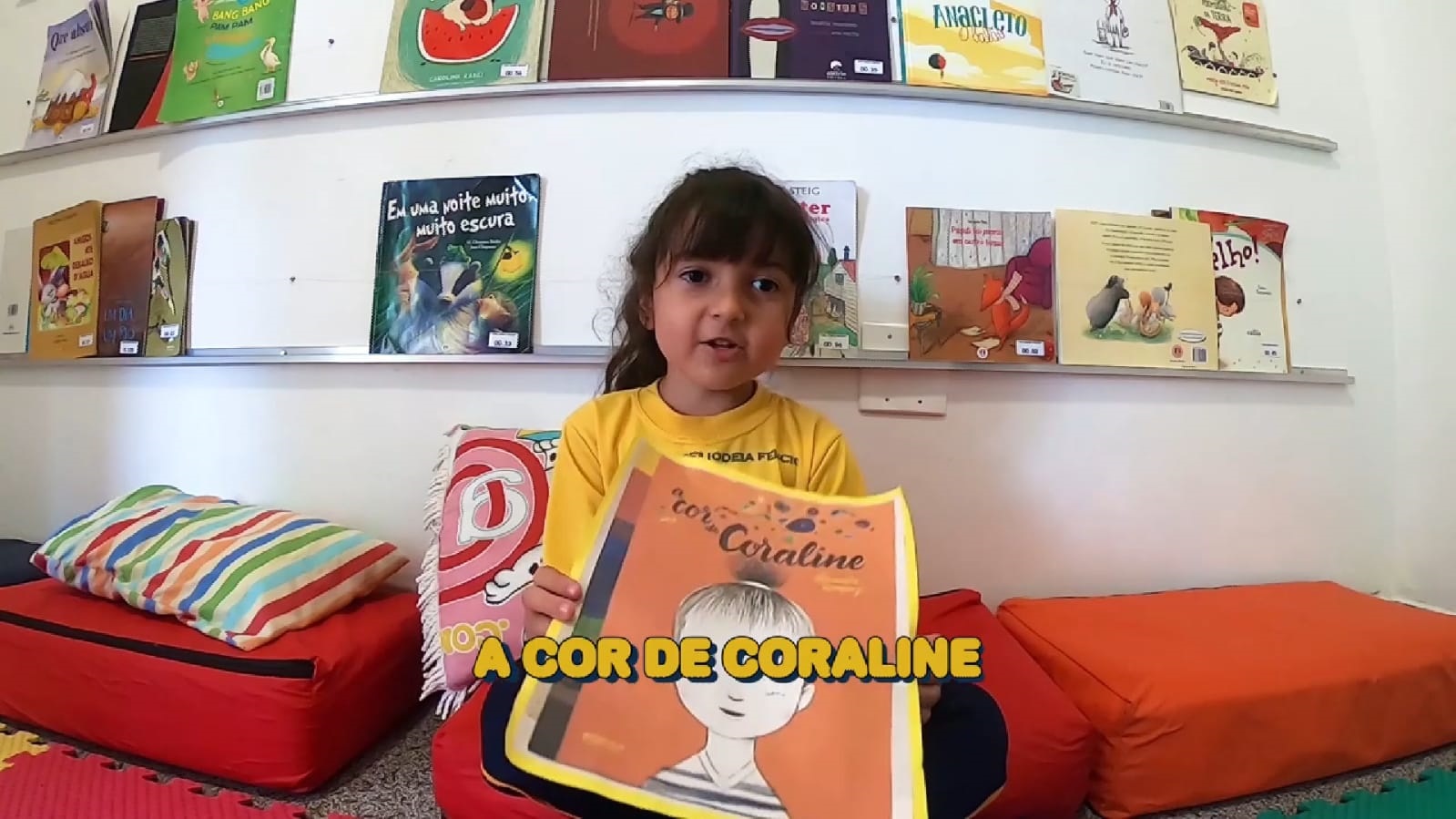 História: A cor de Coraline