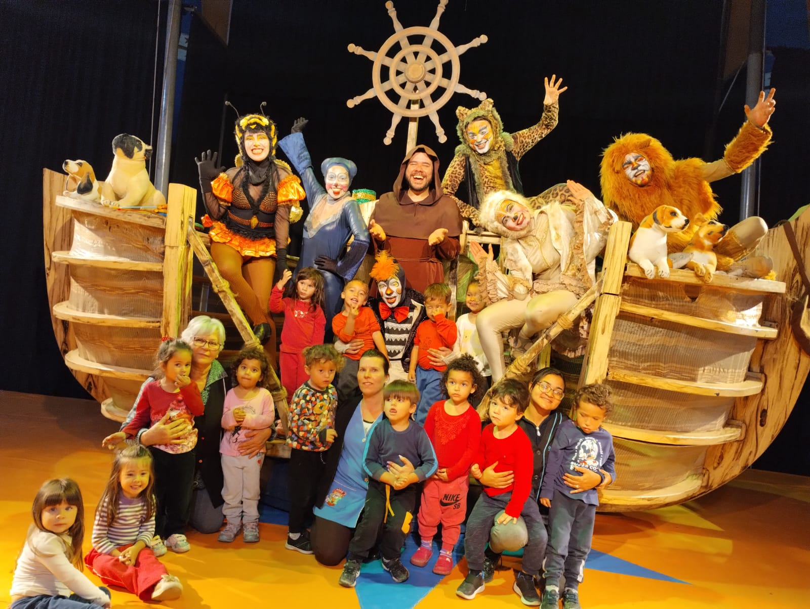 DIA DE CIRCO NO SJO