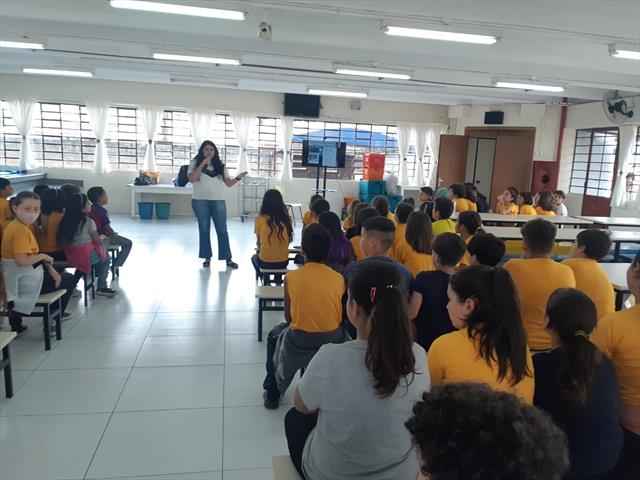Palestra com a professora Norma Reis