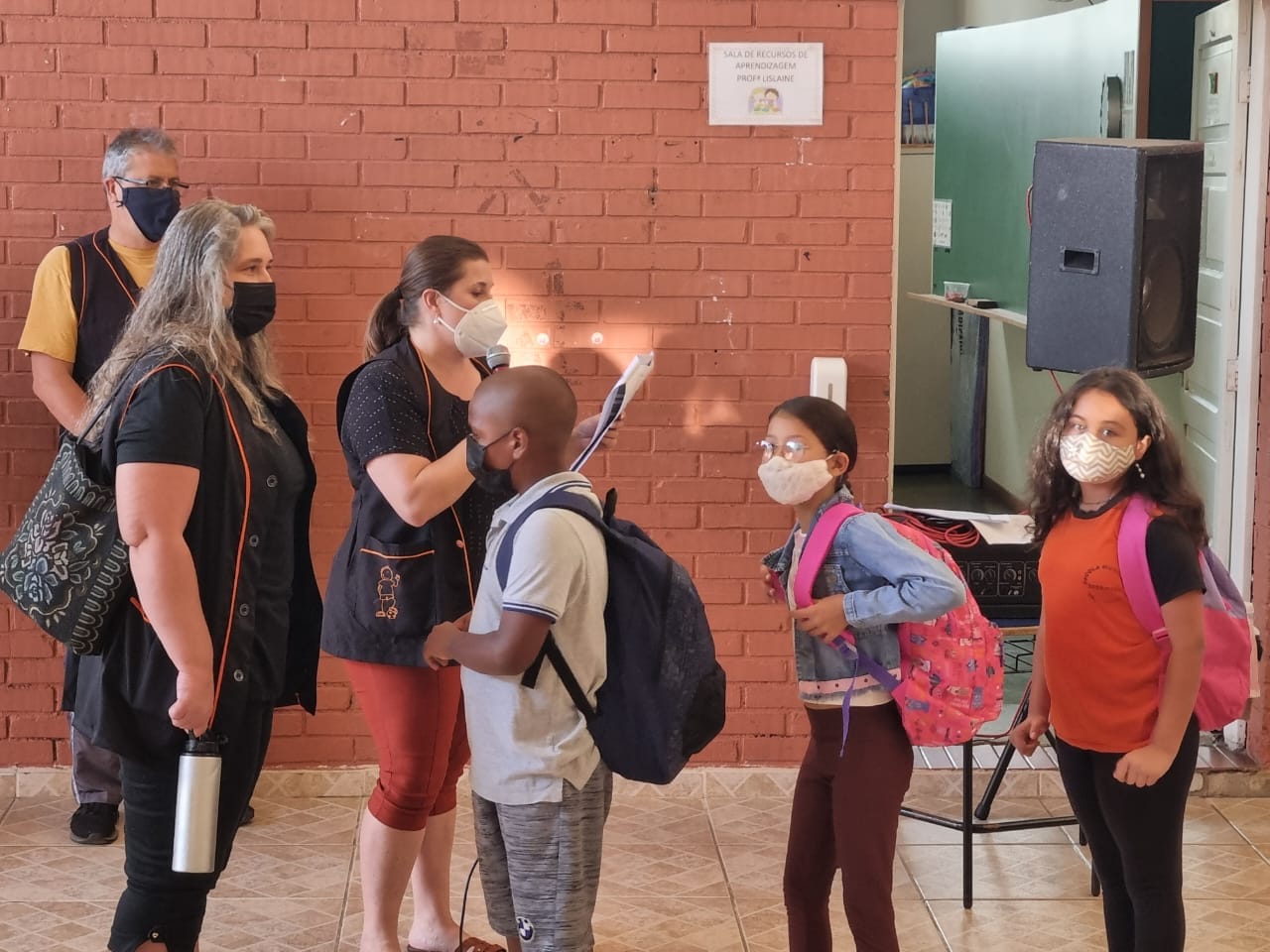 Alegria e Esperança no Retorno ás aulas presenciais