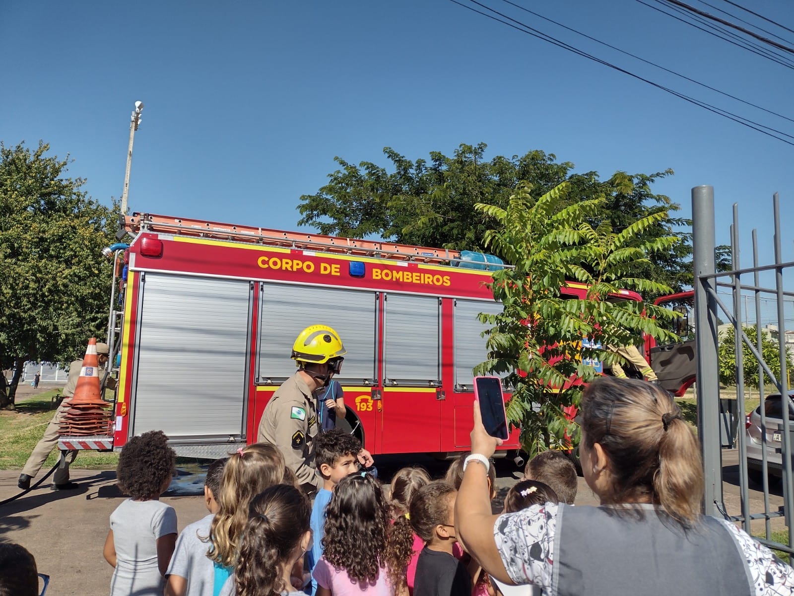 Visita Bombeiros