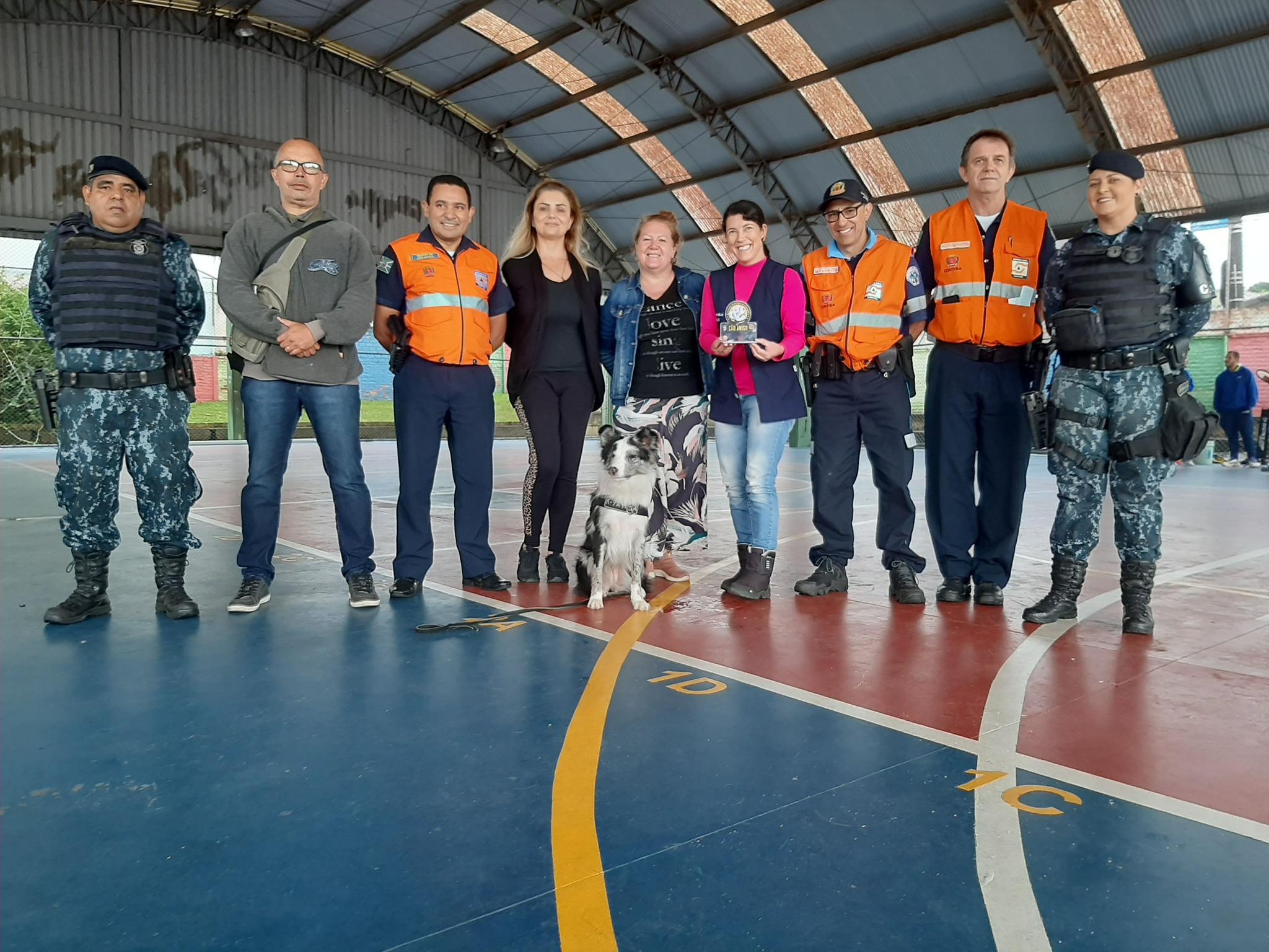 Projeto Cão Amigo da Guarda Municipal de Curitiba