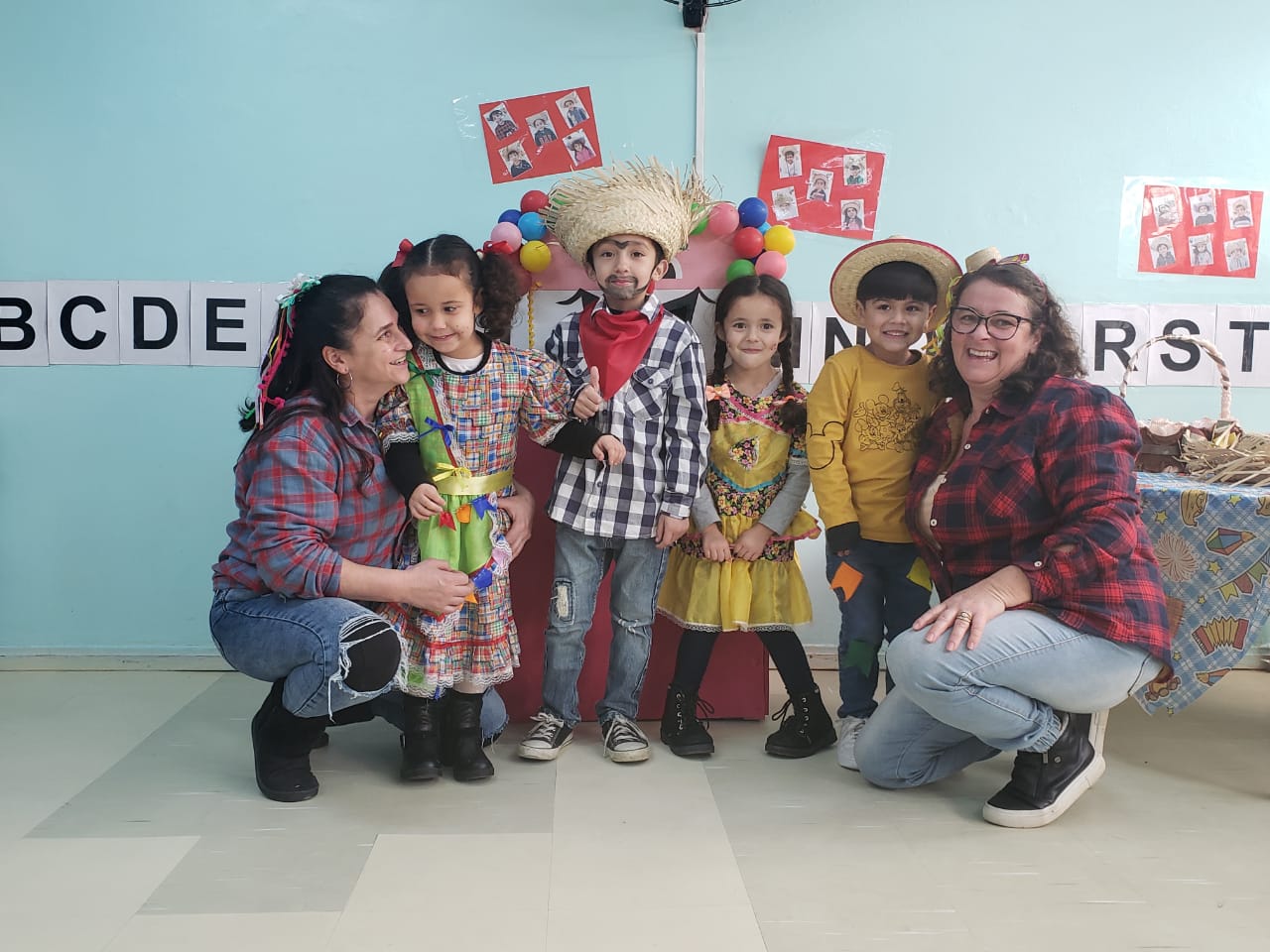 SABADO DE INTEGRAÇÃO COM AS FAMÍLIAS
