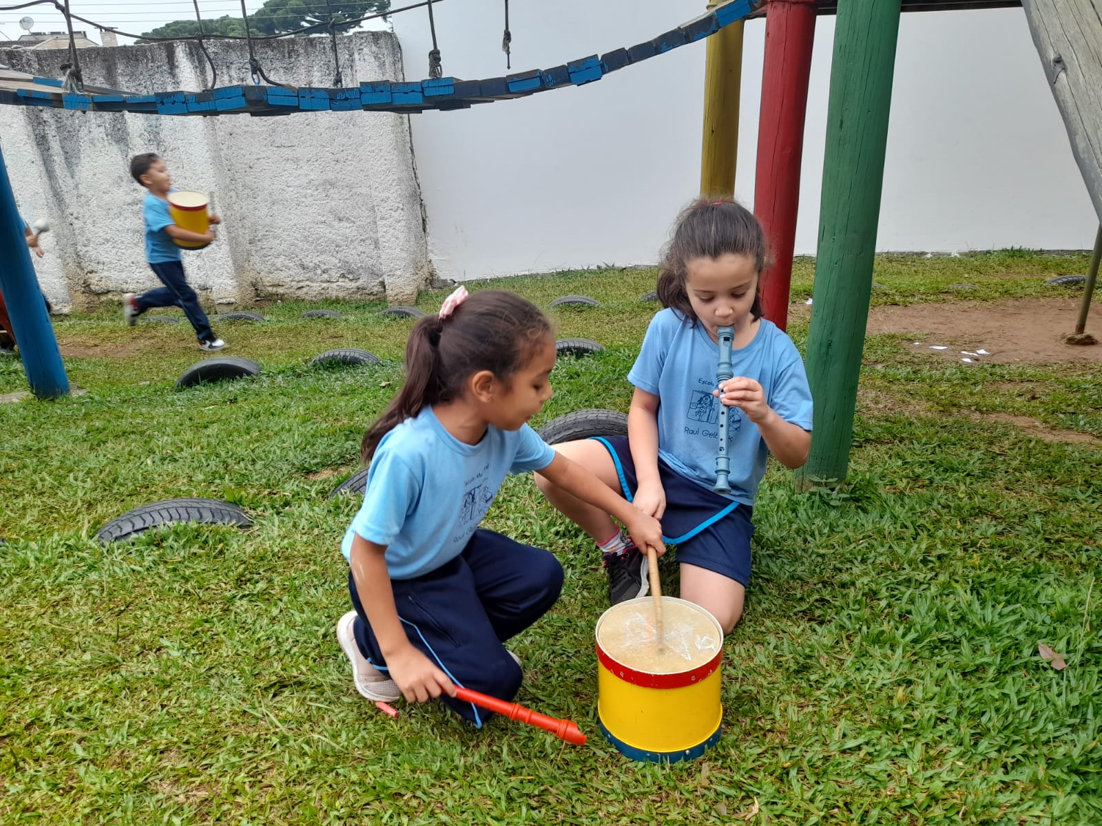 Atividades expressivas e rítmicas - 1º A