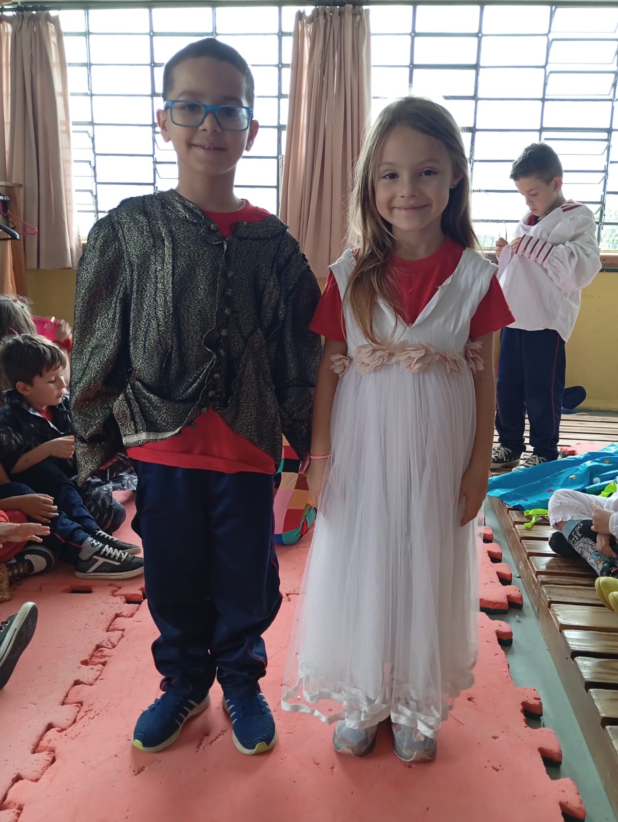 DESFILE CRIATIVO